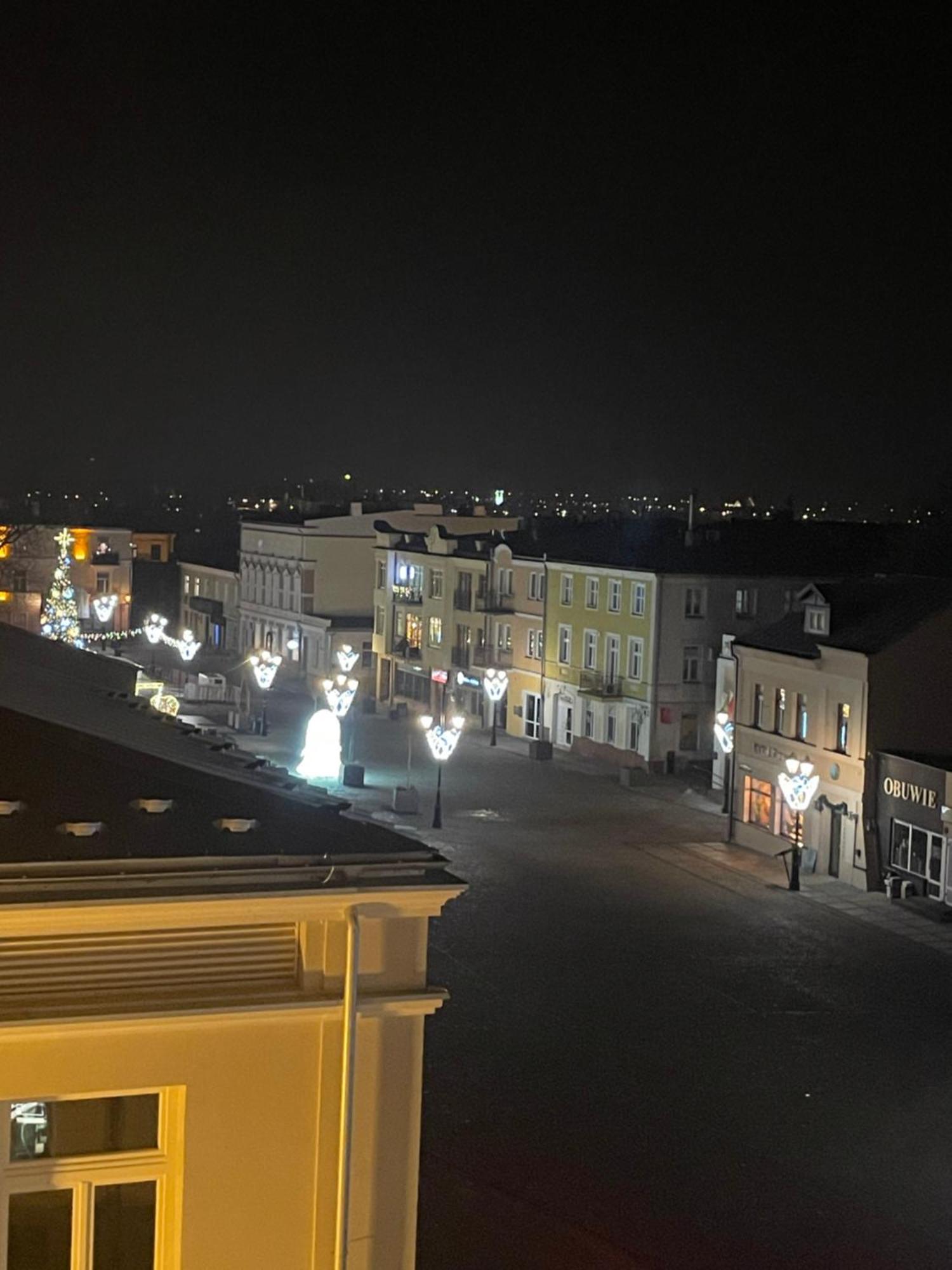 Apartamenty Luczkowskiego Z Widokiem Na Studnie 2 Chełm Exterior foto